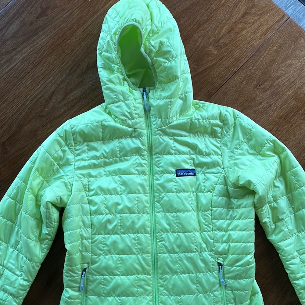 Patagonia Nano Puff Jacket Women’s Small.